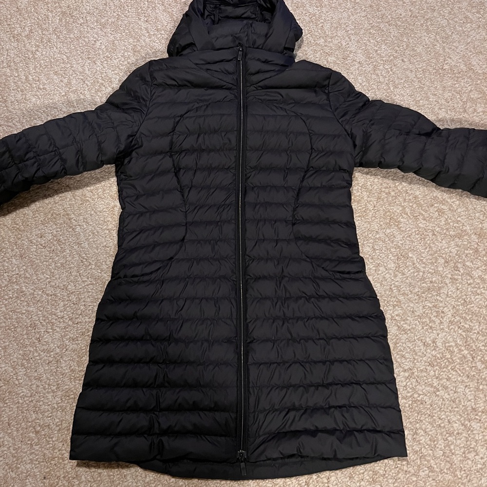 Lululemon Parka  size 10 black